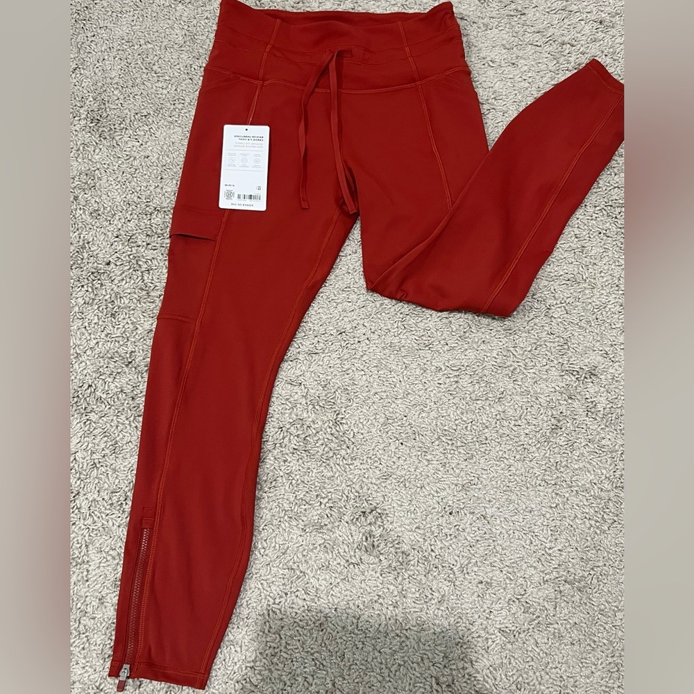 Athleta Rainier unbrushed cargo 7/8 tights